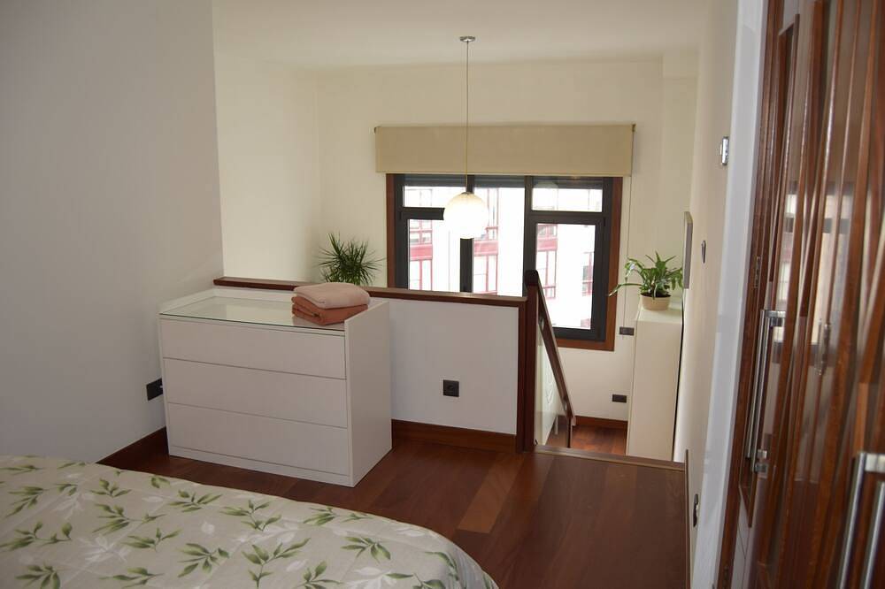 Apartamento entero, Piso con 3 camas in Vigo, Rias Baixas