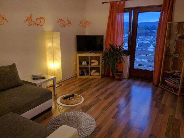 Ferienwohnung, mit Terrasse und Garten