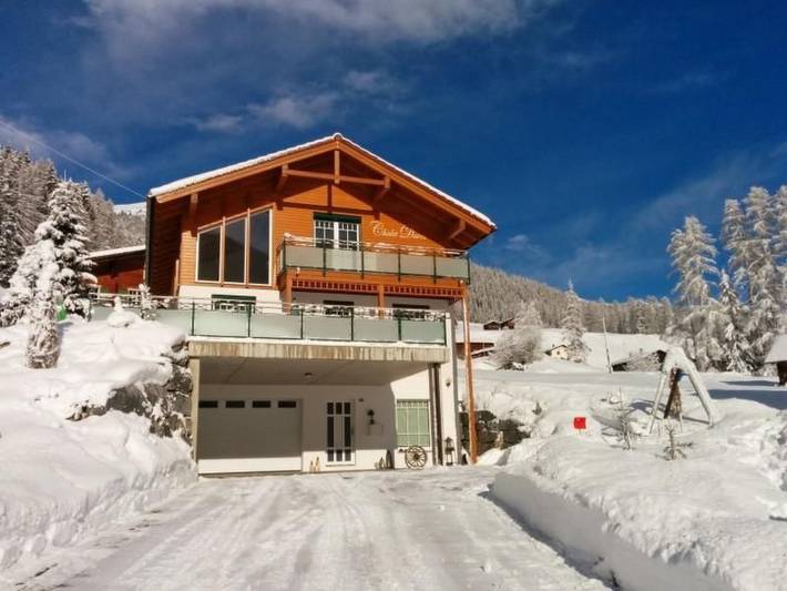 Vacation rental for 6 people, with Balcony and Terrace as well as Yard and Sauna in Davos