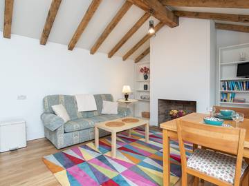 Location de vacances pour 4 personnes, avec jardin à Bath