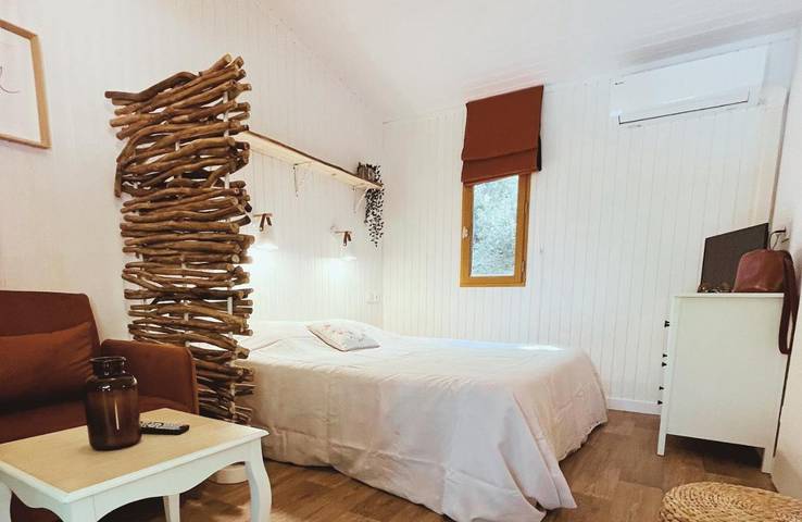 Location de vacances pour 3 personnes, avec jardin et piscine, animaux acceptés à Cendras - 2