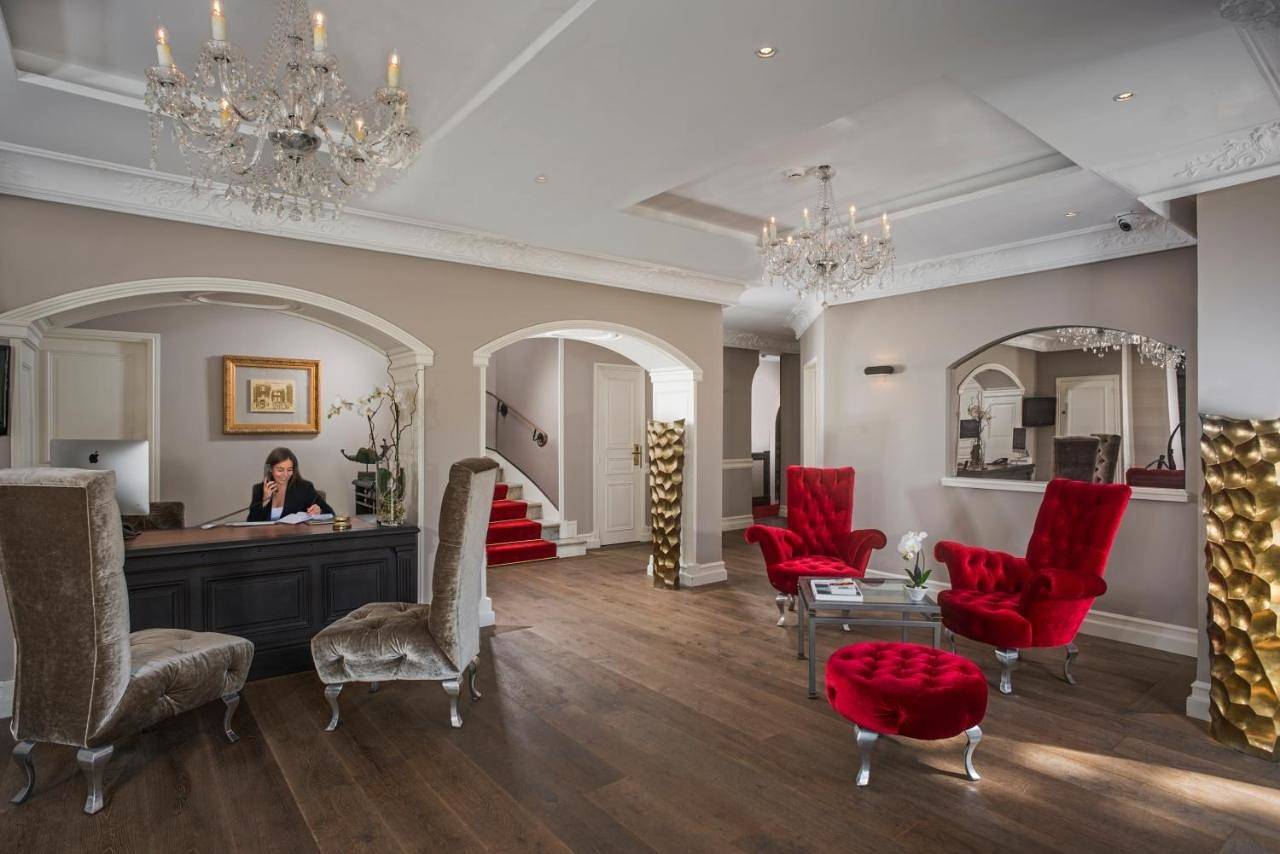 Hôtel Château de la Tour Cannes in Cannes La Bocca, Cannes