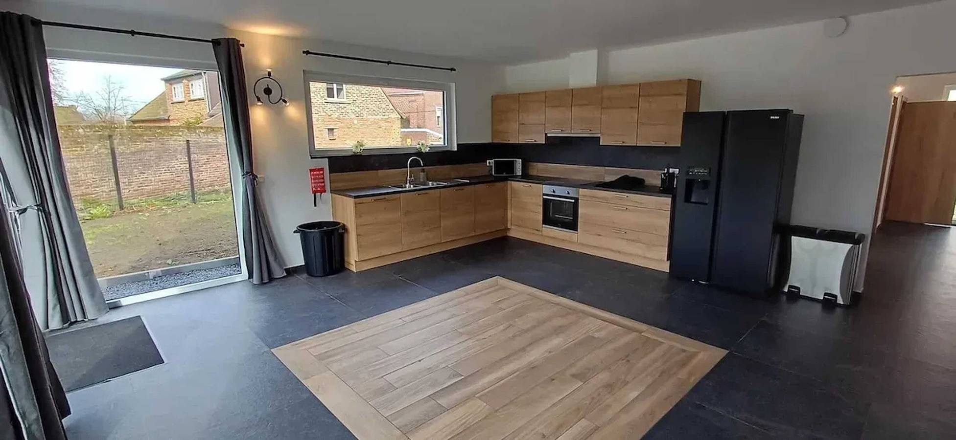 Charming Chalet in Roisin, 400 m² with Terrace in Honnelles, Hainaut