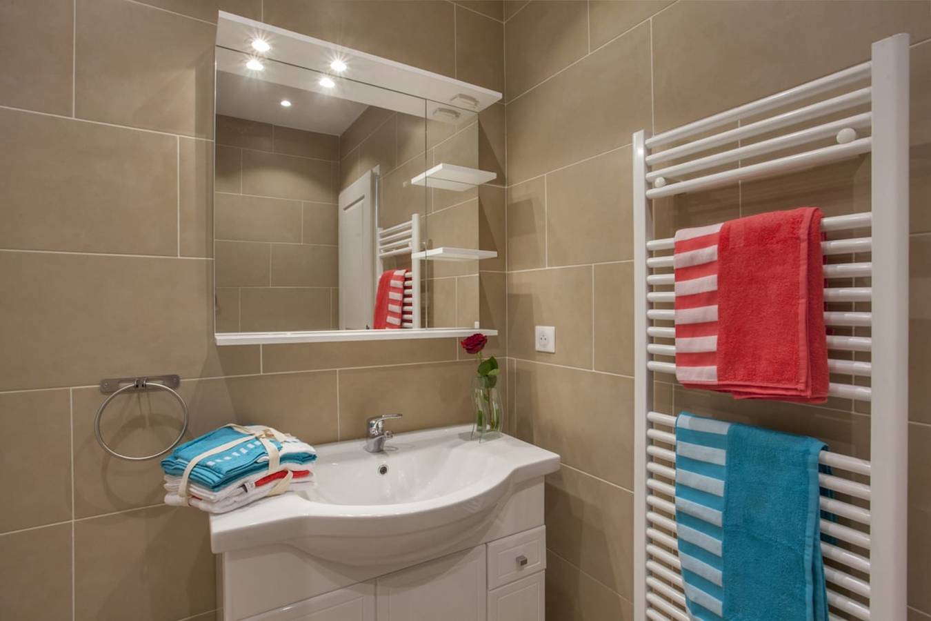 Appartement entier, Domaine Ghjulia - Casa Fiumorbu in Barbaggio, Région de Calvi