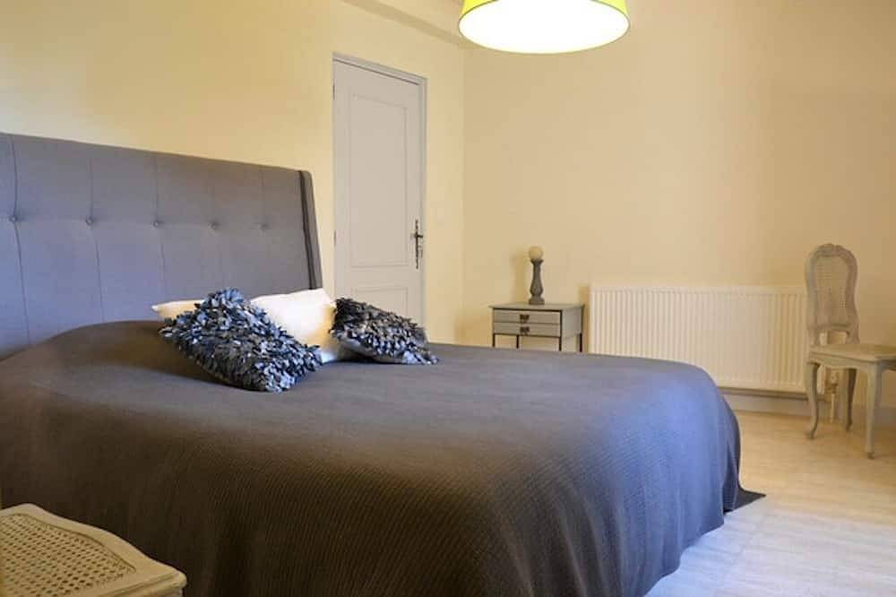 Le 7 Mas - Chambre Corilla - 2 personnes in Saint-Andiol, Région d'Arles