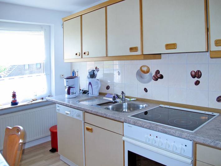 Ferienwohnung für 6 Personen, mit Terrasse und Garten sowie Seeblick in Wangerland - 4
