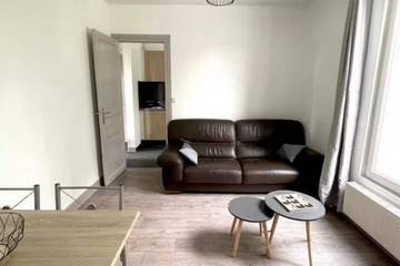 Appartement De Vacances pour 2 Personnes dans Neuilly-sur-Marne, Seine-Saint-Denis, Photo 4