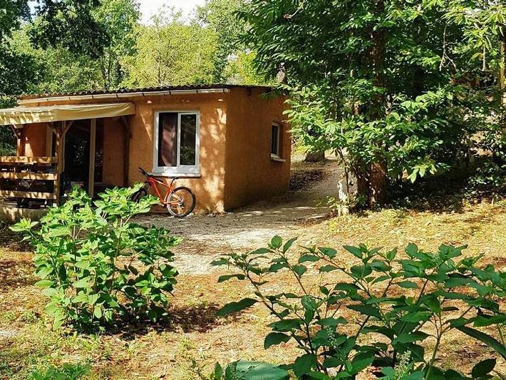 Gîte pour 4 personnes, avec bassin pour enfant, adapté aux familles à Vers - 2