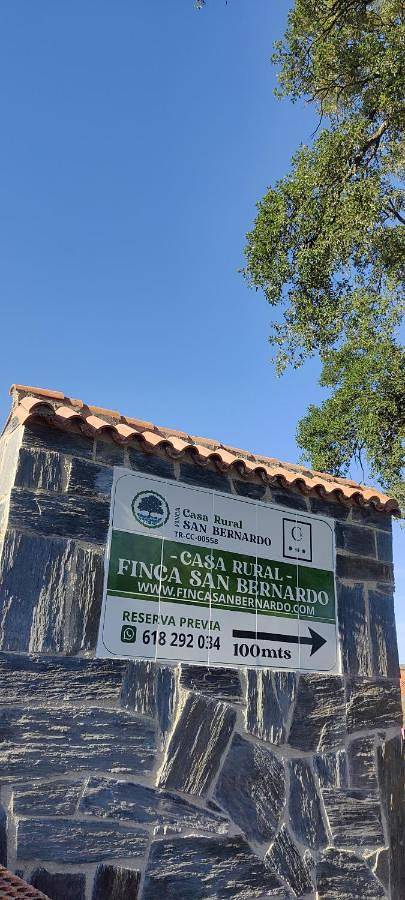 Finca für 12 Personen, mit Garten und Ausblick, mit Haustier in Extremadura - 2