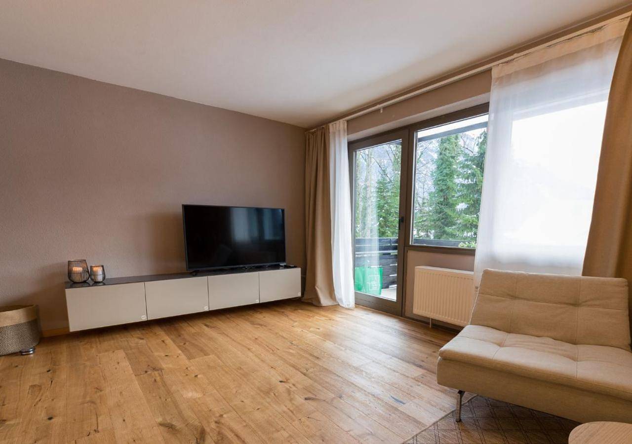 Ganze Wohnung, Stylish and modern - Alm-Flat-Vacation in Oberau, Bayerische Alpen