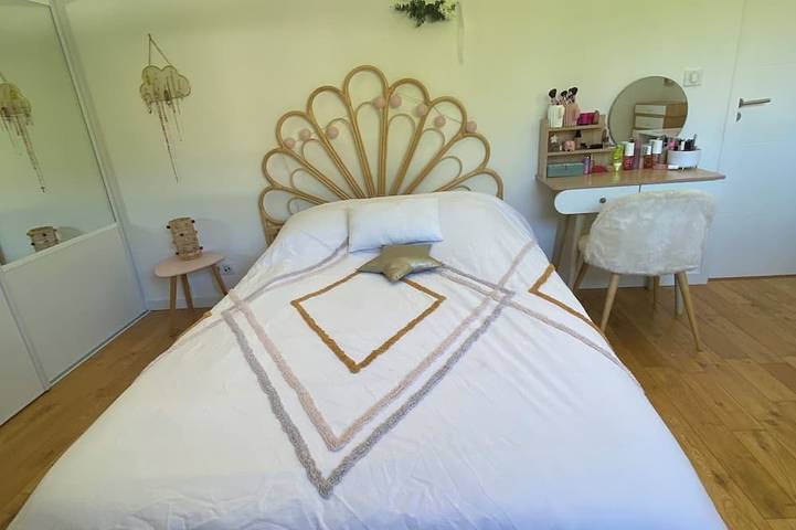 Location de vacances pour 8 personnes, avec jardin ainsi que terrasse et piscine à Combaillaux - 4