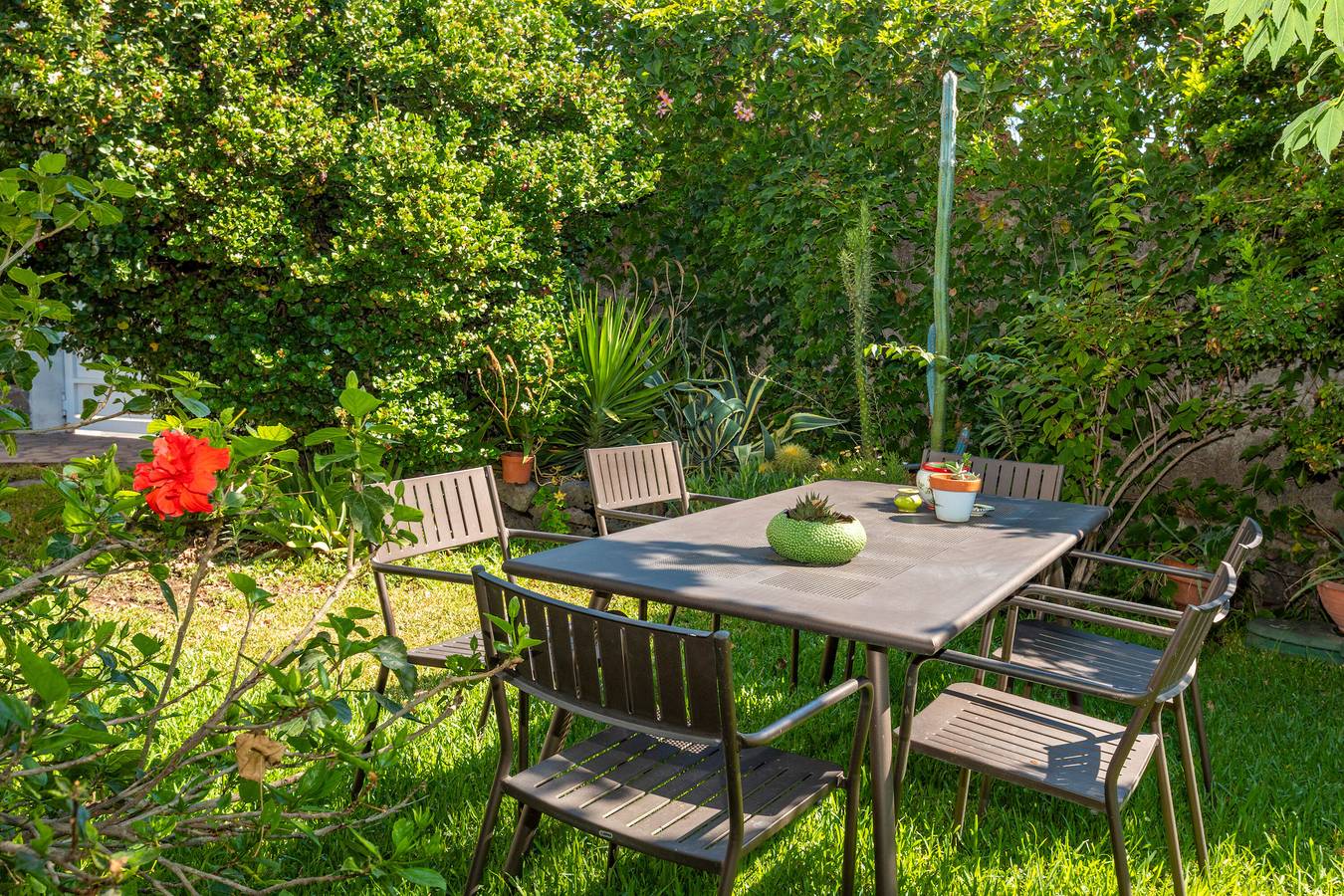 Apartamento entero, Apartamento vacacional 'A Casa Nostra' con terraza, jardín compartido y Wi-Fi in Catania, Provincia de Catania