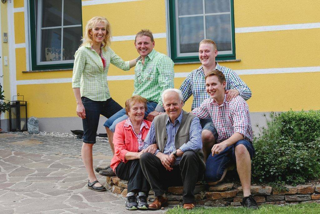 Kerndlerhof - Familienzimmer "Himmelbett" in Donau Niederösterreich