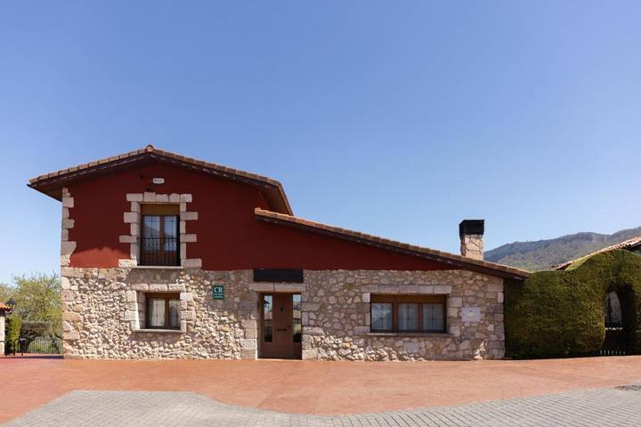 Casa rural para 2 personas, con Balcón y Terraza además de Jardín y Vistas en Álava