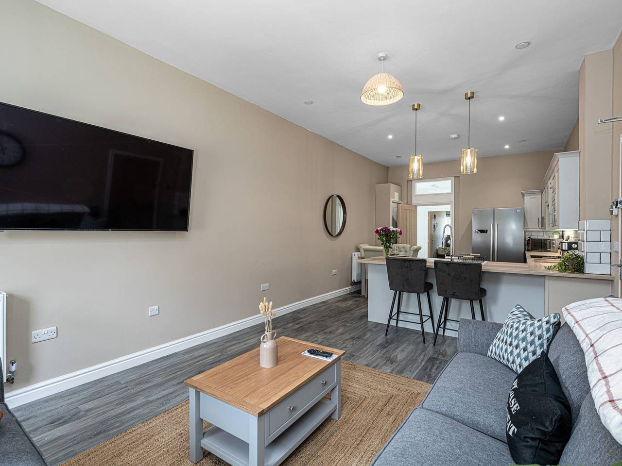 Entire apartment, Peace Retreats Apartment - Pwllheli in Pwllheli, Gwynedd