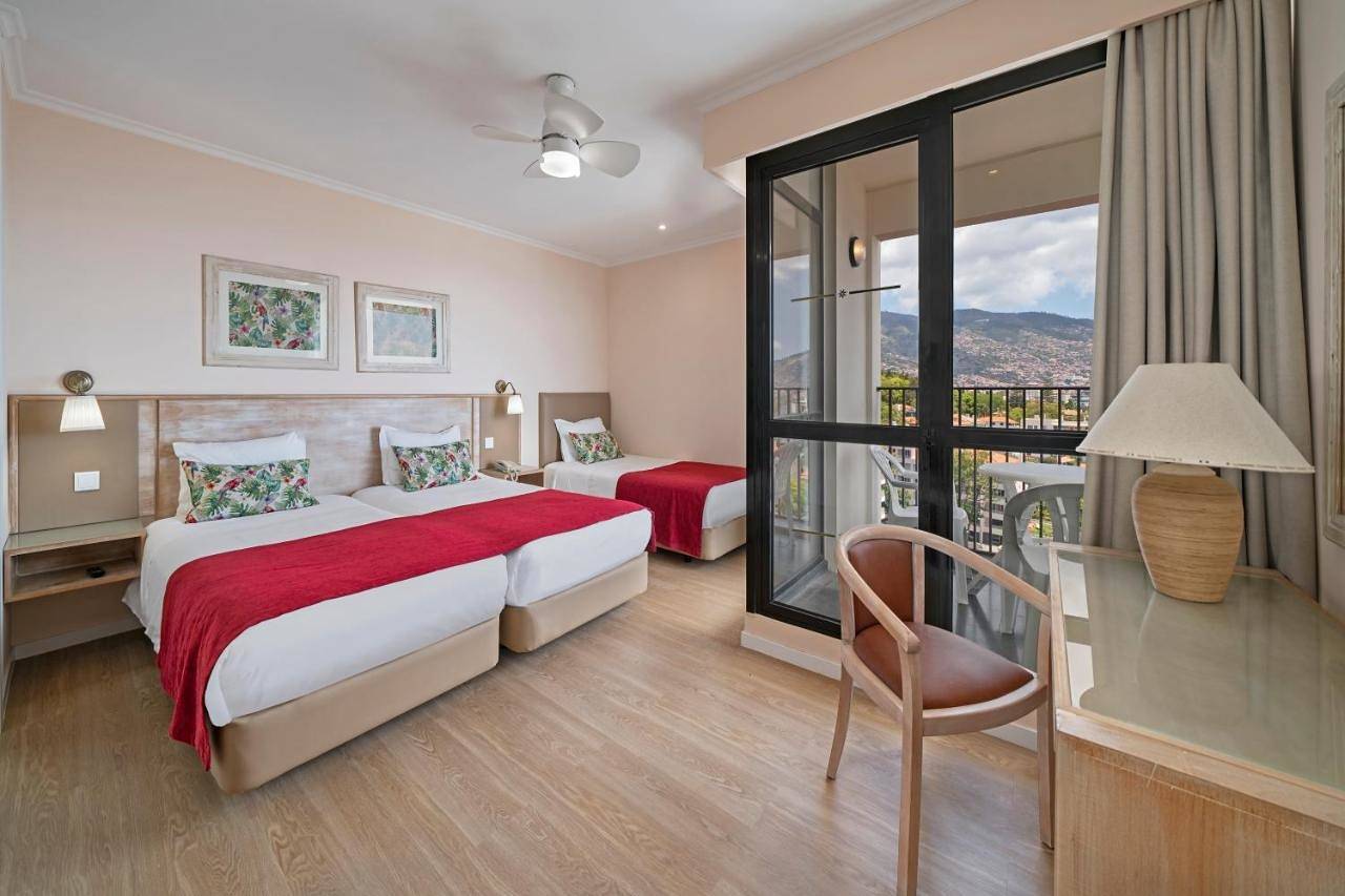 Dorisol Buganvilia Studio Hotel in São Martinho, Île de Madère