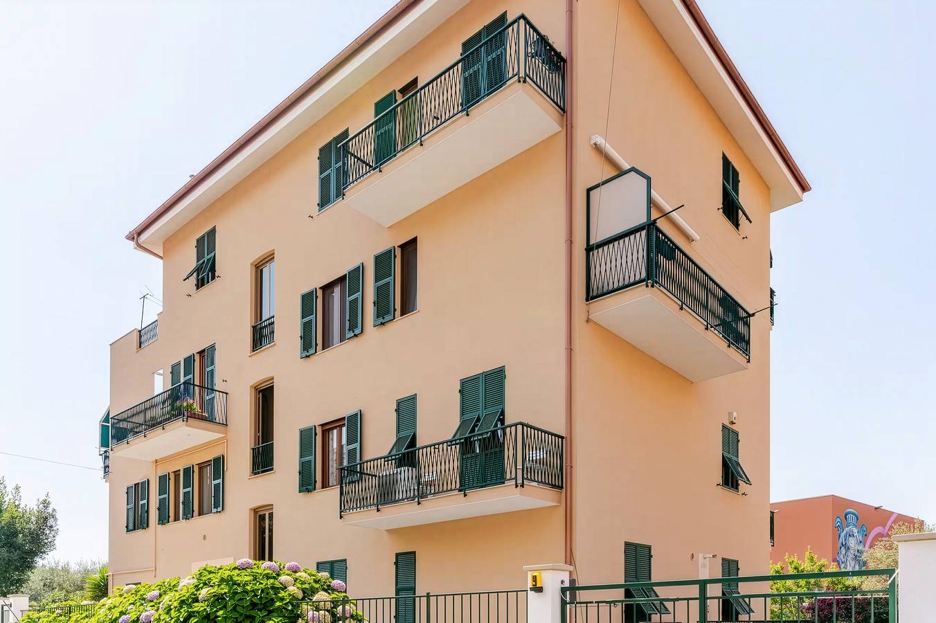 Apartamento entero, Apartamento Superior a 950 metros del mar in Albisola Superiore, Riviera di Ponente