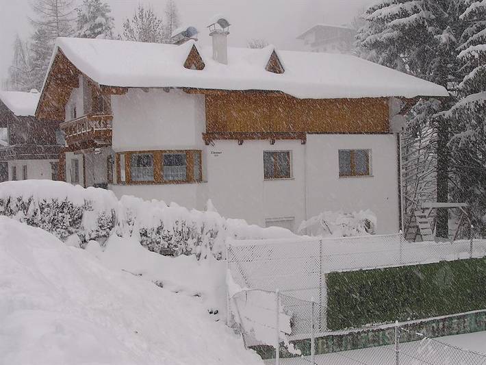 Ferienwohnung für 5 Personen, mit Garten und Sauna in Flirsch