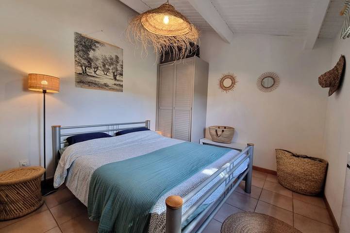 Location de vacances pour 4 personnes, avec jardin à Montbrun-des-Corbières - 2