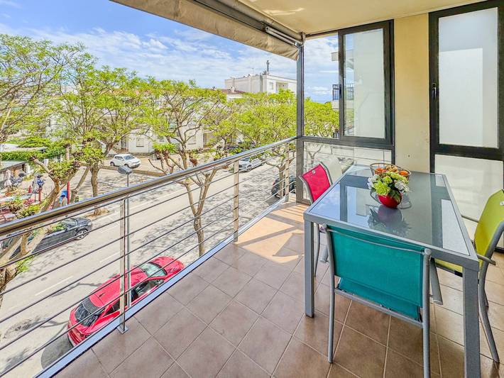 Appartamento per 4 persone, con piscina e terrazza a Roses