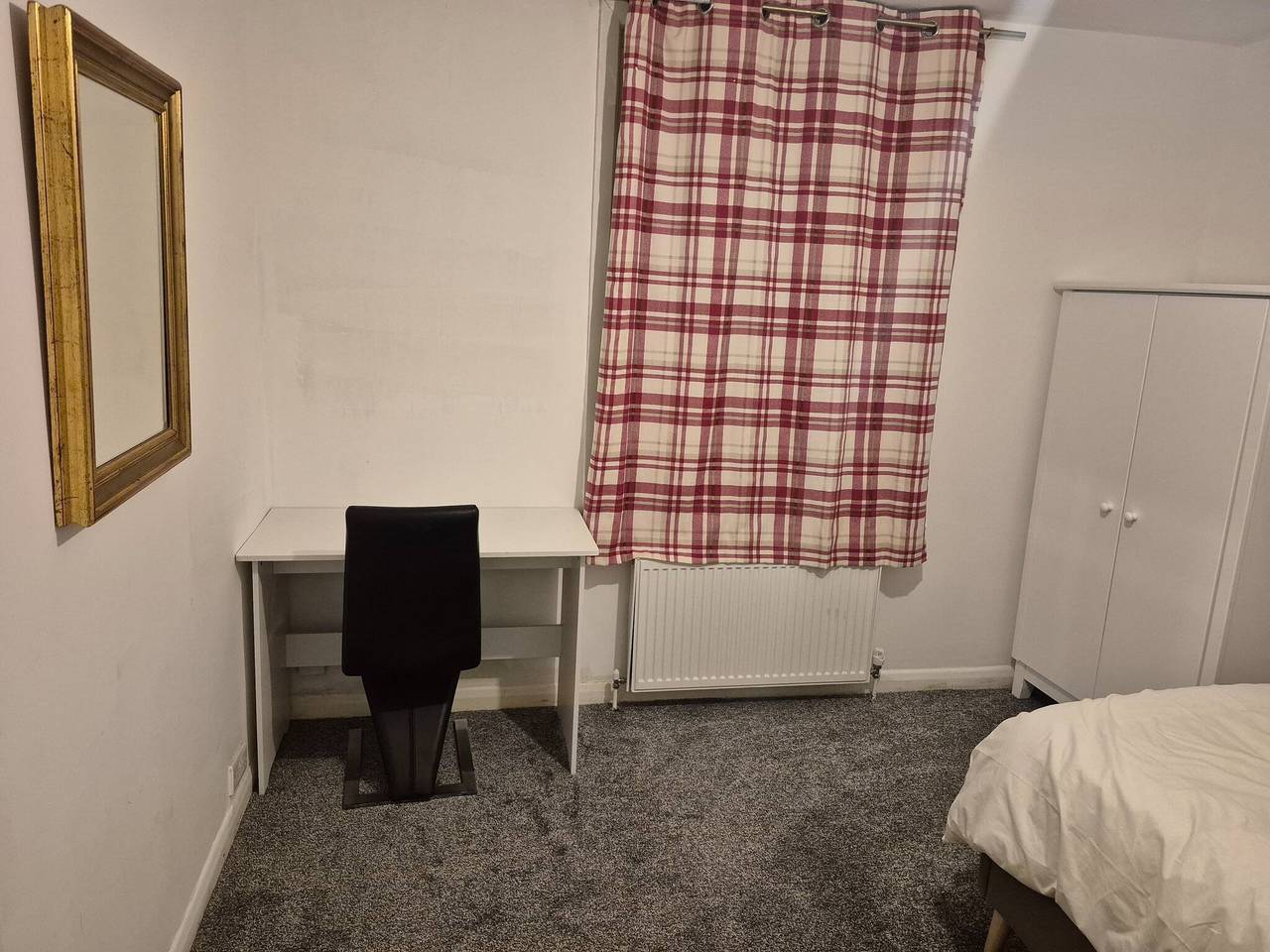 Kamer voor 3 personen in Rushmoor, Hampshire