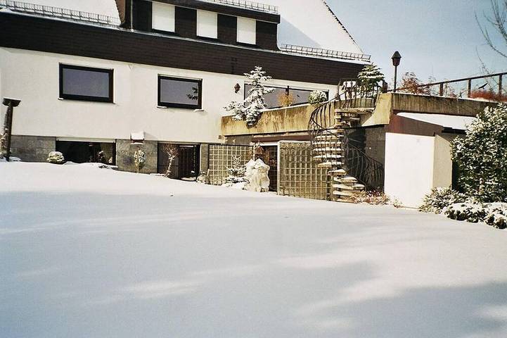 Hütte für 4 Personen, mit Garten in Medebach