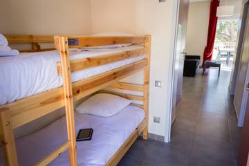 Vacation Rental for 4 Guests in Grimaud, Draguignan region, Picture 4