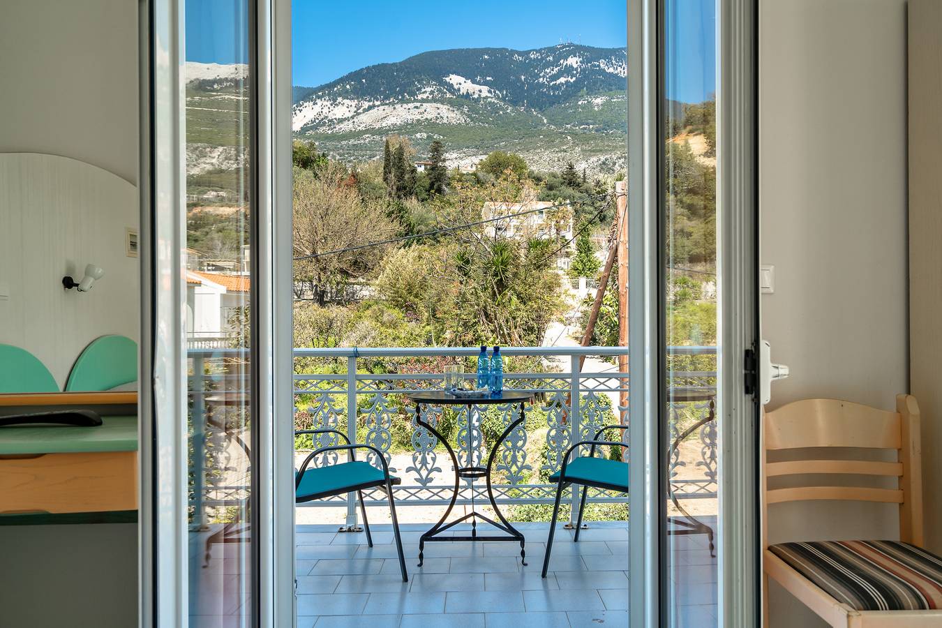 Entire studio, Studio Apartment 'Angela Partial Sea View 6' with Sea View, Wi-Fi and Air Conditioning in Kefalonia