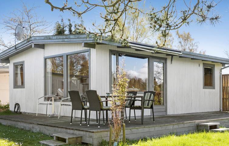 Ferienhaus für 6 Personen, mit Terrasse und Garten in Lolland-Falster - 2