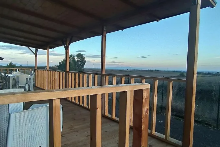 Casa rural para 5 personas, con vistas además de jardín y terraza, Se admiten mascotas - 1