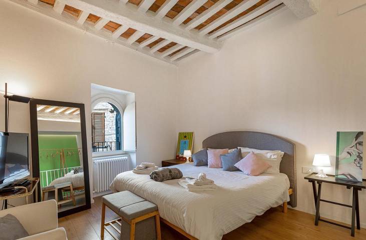 Ferienwohnung für 2 Personen, mit Ausblick in Gubbio