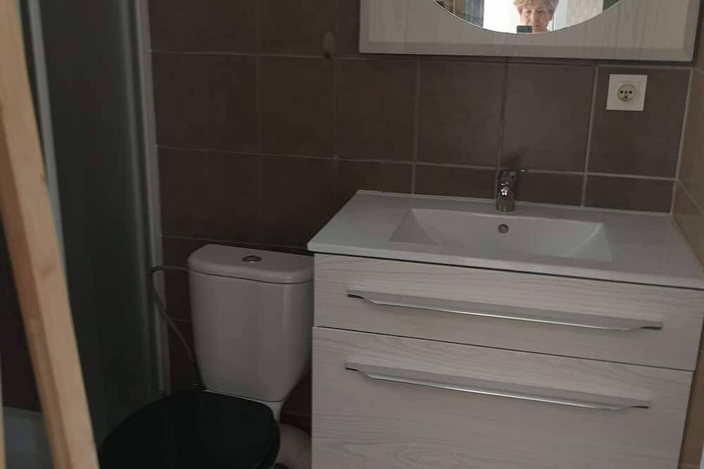 Apartamento entero, Ben apartment design balcony with beautiful view on our mountains special biker in Digne-les-Bains, Alpes de Alta Provenza