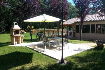 Gîte pour 7 personnes, avec jardin et terrasse à Peyzac-le-Moustier