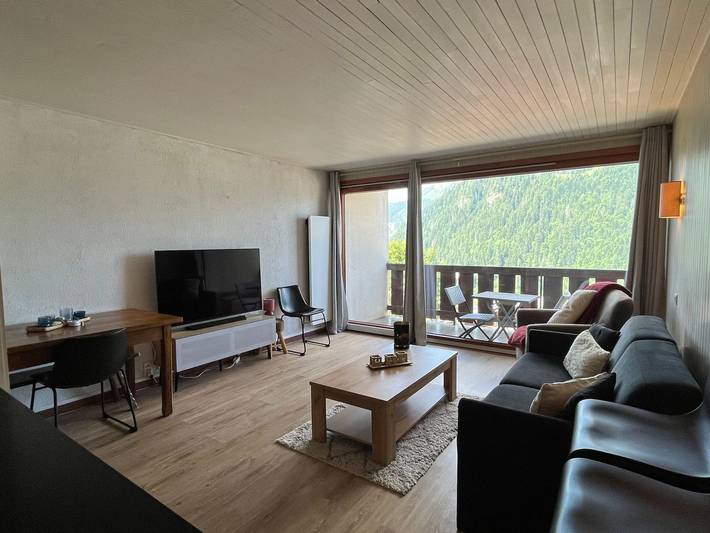 Gîte pour 4 personnes, avec Balcon dans Office De Tourisme De Chatel