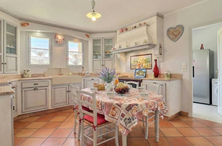 Location de vacances pour 2 personnes, avec jardin et terrasse à Tarascon - 4