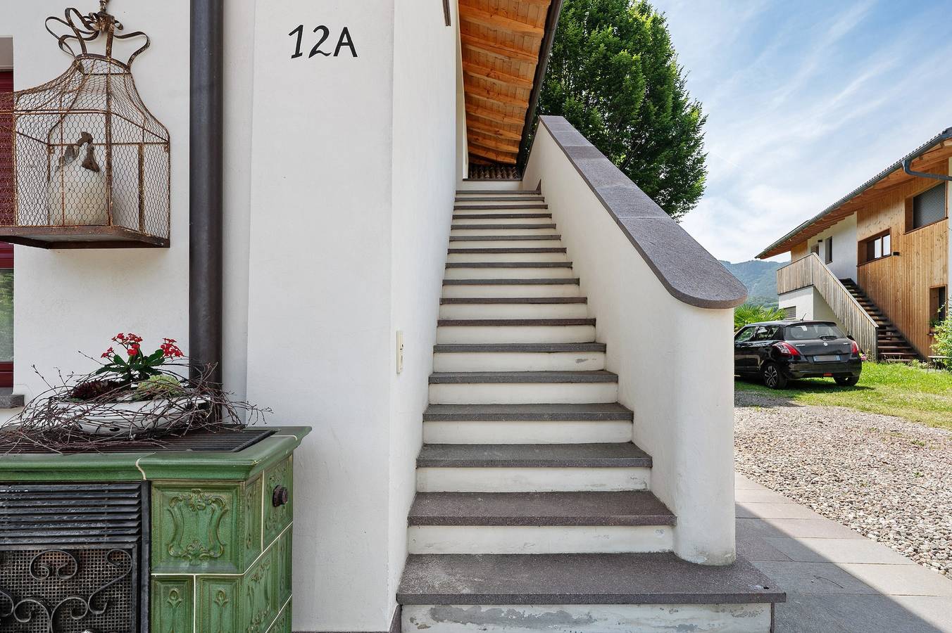 Ganze Wohnung, Ferienwohnung 'Pink Lady' mit Bergblick, Gemeinschaftsterrasse und Wi-Fi in St. Pauls, Eppan an der Weinstraße