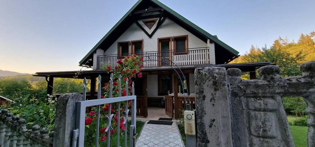 Chalet für 25 Personen, mit Balkon und Whirlpool sowie Terrasse und Garten in der Slowakei - 3
