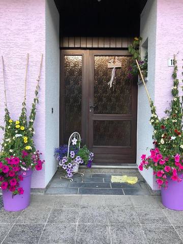 Gîte pour 6 personnes, avec jardin et vue, animaux acceptés à Burg-Reuland