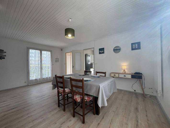 Location de vacances pour 6 personnes, avec jardin à La Brée-les-Bains - 4