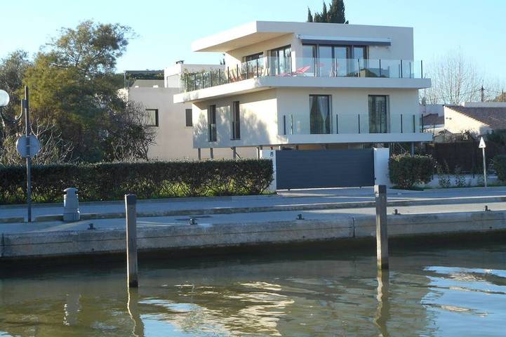 Appartement de vacances pour 4 personnes, avec jardin