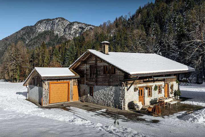 Gîte pour 12 personnes, avec Terrasse et Jardin à Thônes - 2