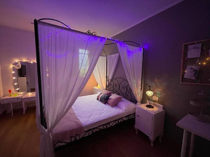 Chambre d’hôte pour 2 personnes, avec vue ainsi que jardin et balcon à Zola Predosa - 3