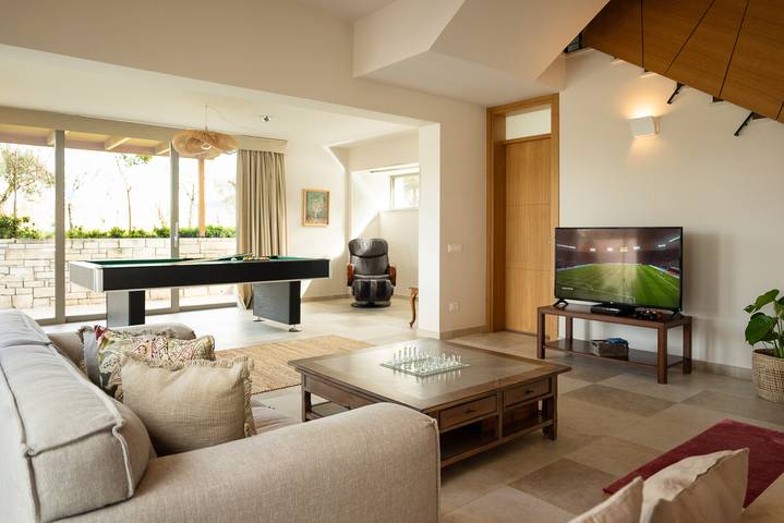 Ferienhaus für 10 Personen, mit Meerblick und Whirlpool sowie Terrasse und Garten in Heraklion - 4