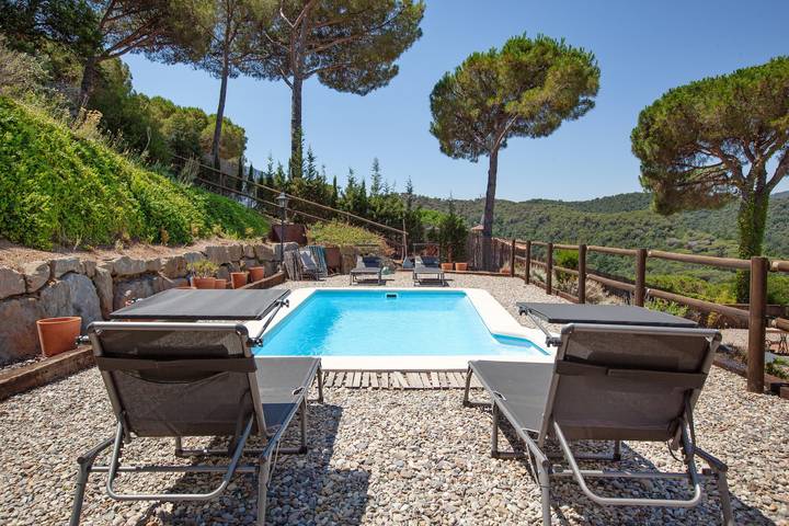 Chalet para 6 personas, con Jardín en Valles Oriental - 2