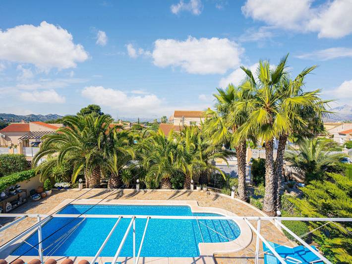 Location de vacances pour 6 personnes, avec piscine et terrasse à Busot - 4