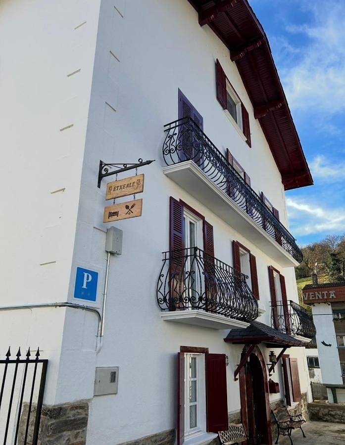 Casa Etxeale in Valcarlos, Navarre