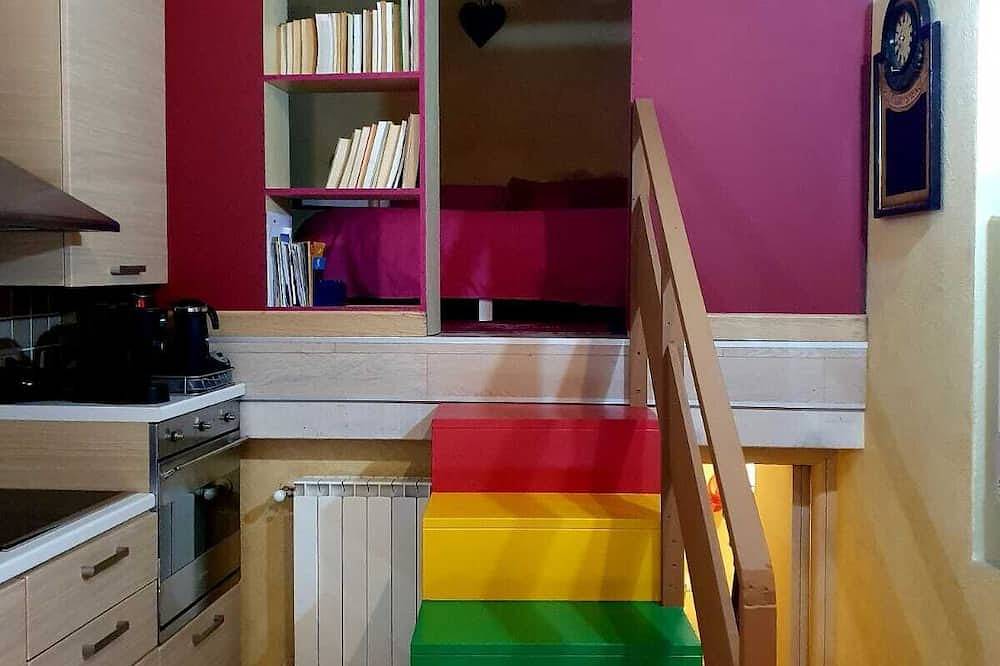 Accogliente Bilocale Colorato in Montagna a 10 Minuti Dalle Piste da sci in Incudine, Valtellina