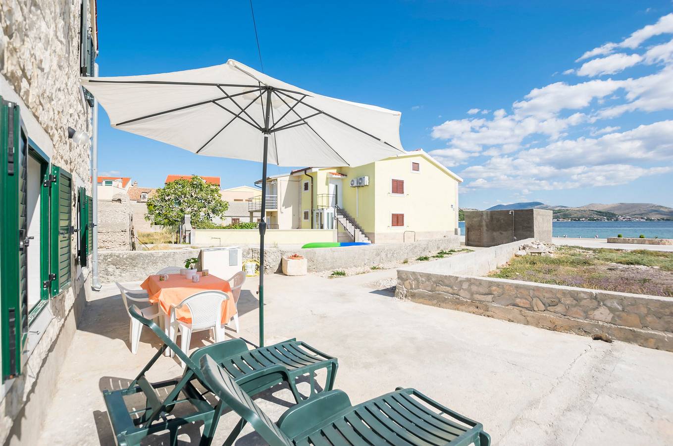 Ganze Wohnung, Apartment Island Sun Terrace in Krapanj, Brodarica