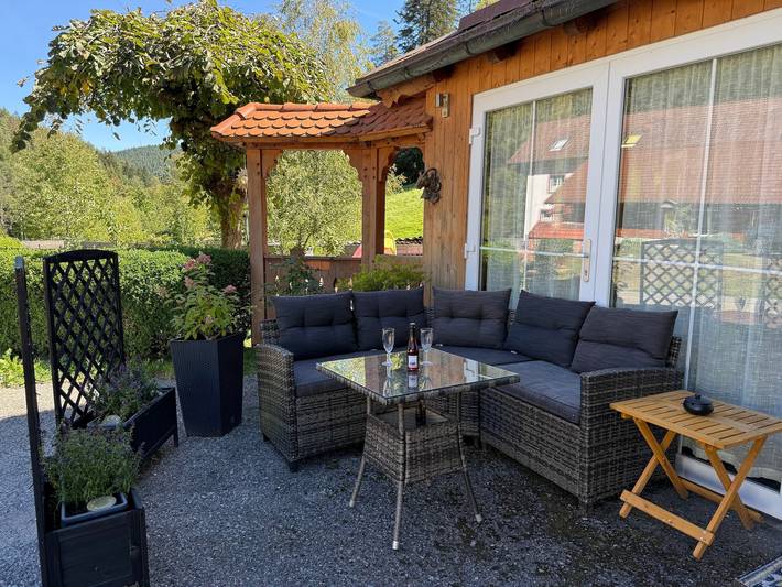 Ganzes Studio, Wohlfühl Oase Dg Studio „Tannenwipfel mit Infrarotsauna“ , Wlan in Enzklösterle, Nordschwarzwald