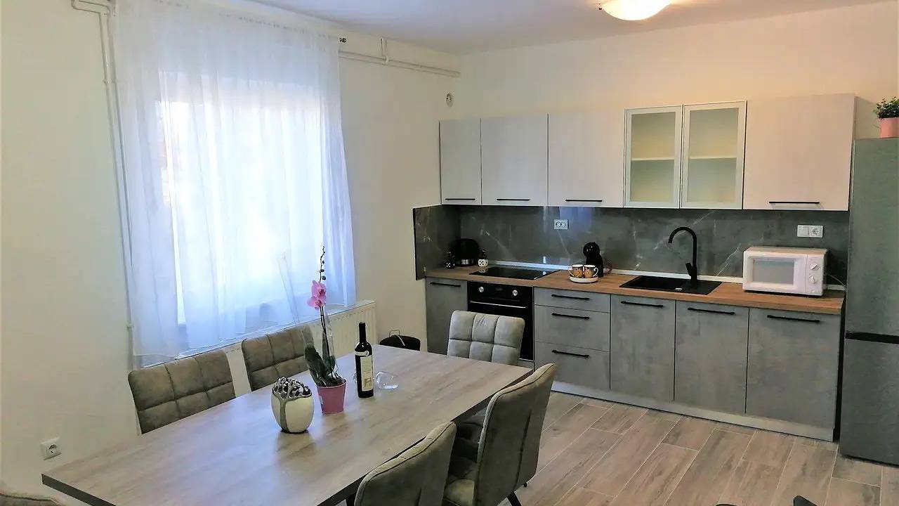Ganze Ferienwohnung, Ferienwohnung für 7 Personen (96 m²) in Arbanija in Arbanija, Ciovo